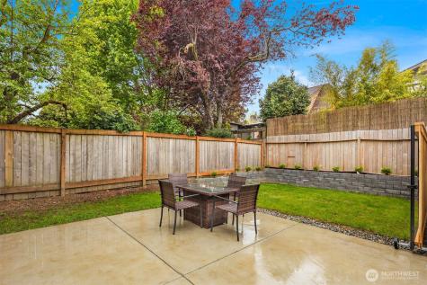 4326 NE 44th Street Seattle WA 98105