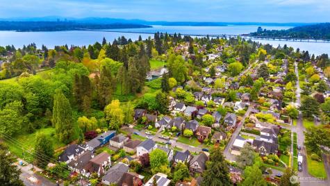 4326 NE 44th Street Seattle WA 98105