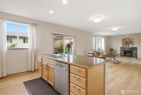 261 Bremerton Avenue NE Renton WA 98059