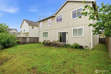 261 Bremerton Avenue NE Renton WA 98059