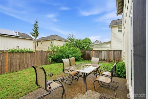 261 Bremerton Avenue NE Renton WA 98059