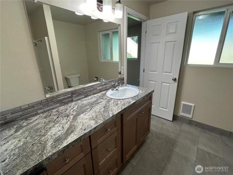 5336 75th Court SW Olympia WA 98512