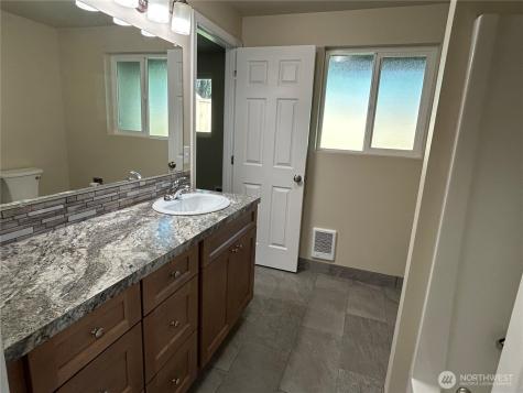 5336 75th Court SW Olympia WA 98512