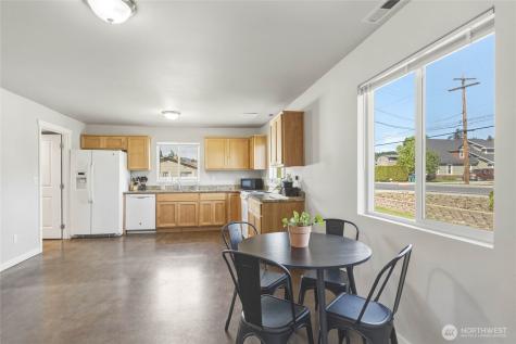 25 Sun Valley Drive Wenatchee WA 98801