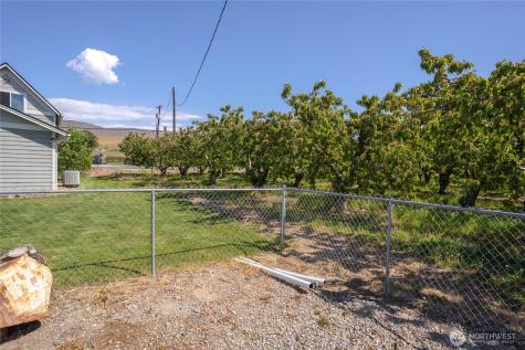25 Sun Valley Drive Wenatchee WA 98801
