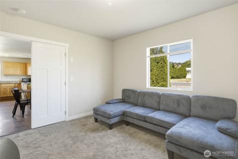 25 Sun Valley Drive Wenatchee WA 98801