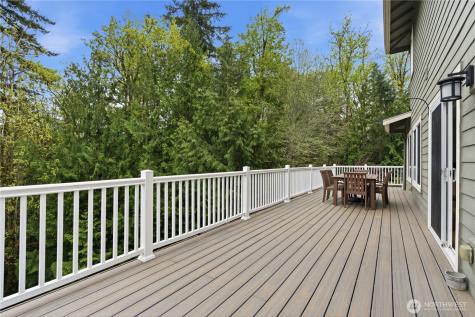 372 Wilderness Peak Drive NW Issaquah WA 98027