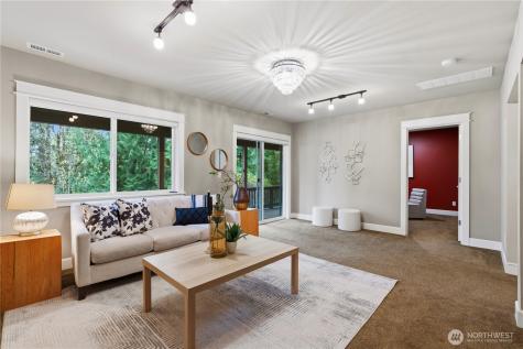 372 Wilderness Peak Drive NW Issaquah WA 98027