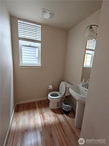 564 Mountain View Lane NW Issaquah WA 98027