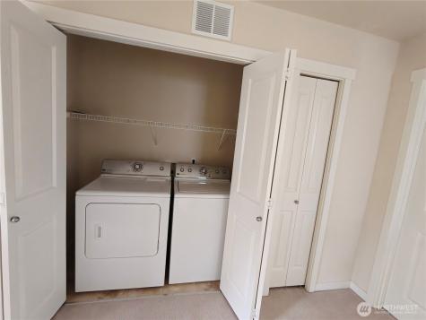 564 Mountain View Lane NW Issaquah WA 98027