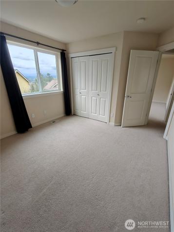 564 Mountain View Lane NW Issaquah WA 98027