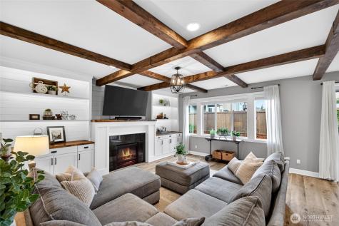 14207 Overlook Drive E Bonney Lake WA 98391