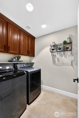 14207 Overlook Drive E Bonney Lake WA 98391