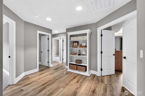 14207 Overlook Drive E Bonney Lake WA 98391