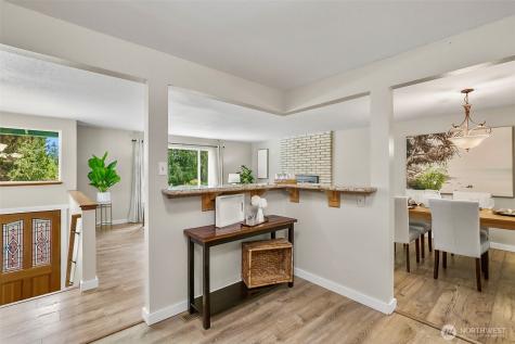 20530 11th Drive SE Bothell WA 98012
