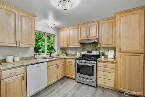 20530 11th Drive SE Bothell WA 98012