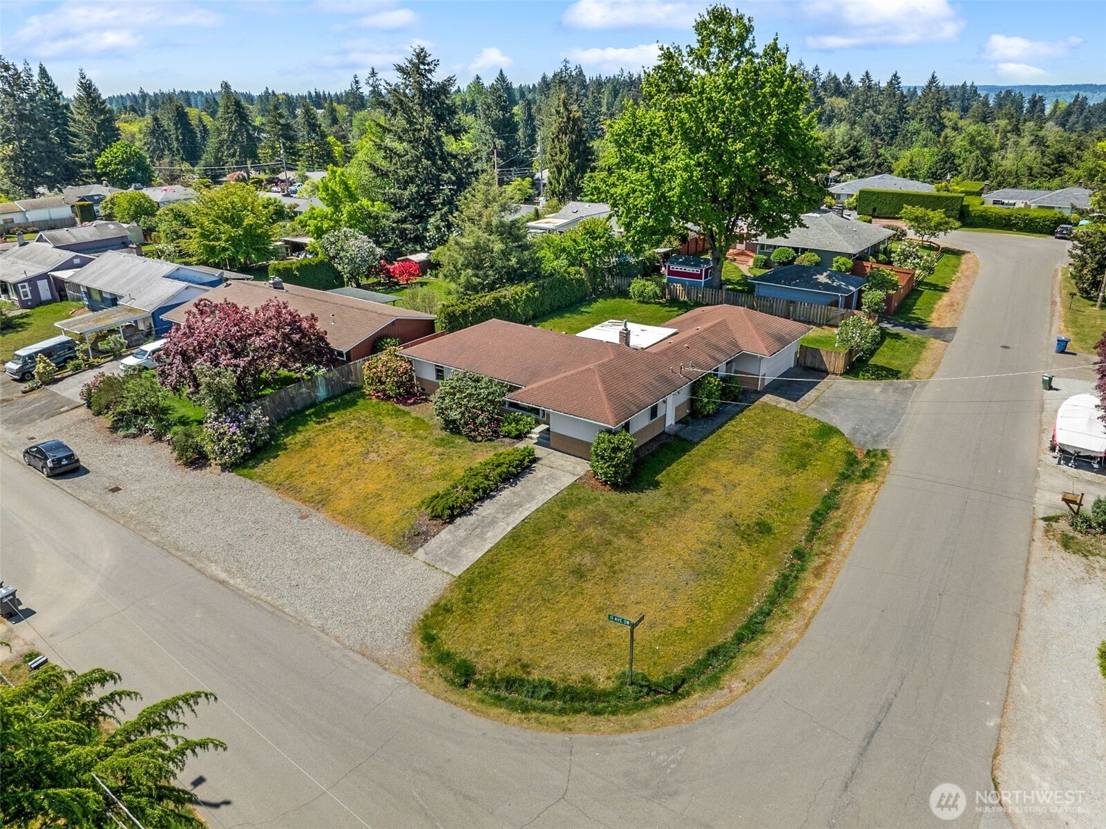 14205 11th Avenue SW Burien WA 98166
