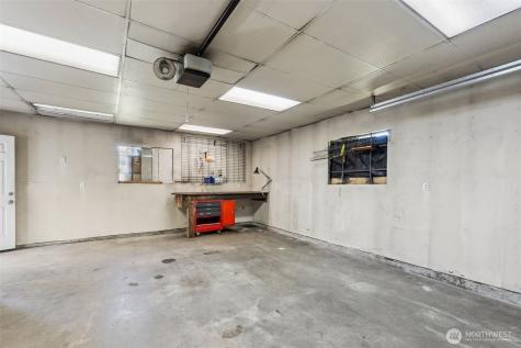 14205 11th Avenue SW Burien WA 98166