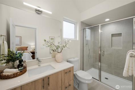 3920 S Juneau Street Seattle WA 98118