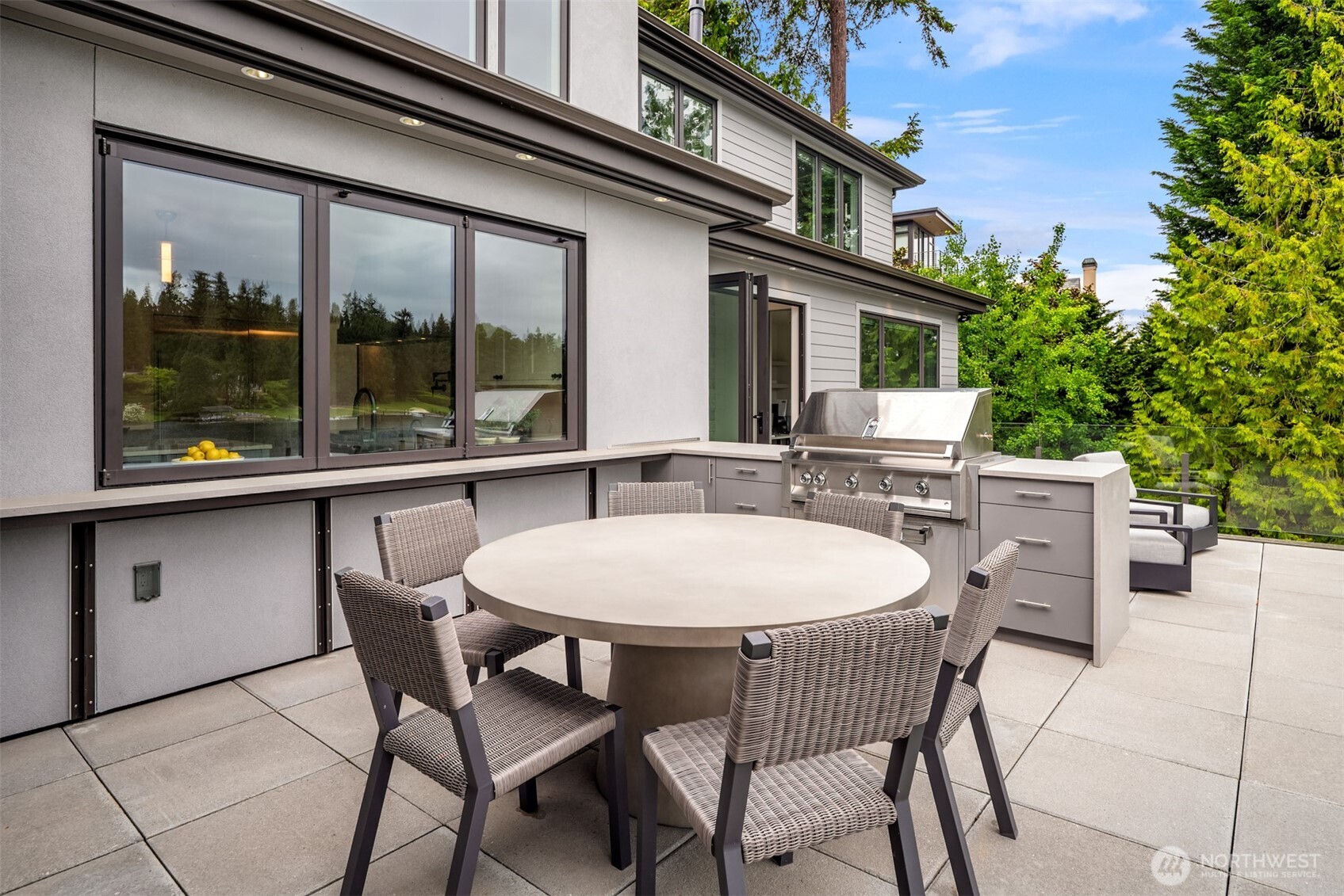 3234 78th Place NE Medina WA 98039