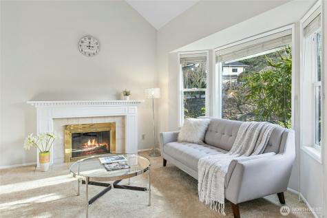 4310 209th Avenue NE Sammamish WA 98074