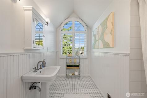 23837 SE 45th Street Sammamish WA 98029