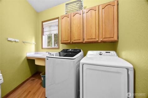 4802 51st Street Court E Tacoma WA 98443