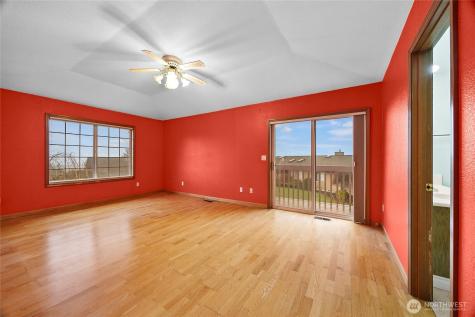 4802 51st Street Court E Tacoma WA 98443