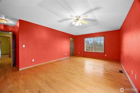 4802 51st Street Court E Tacoma WA 98443
