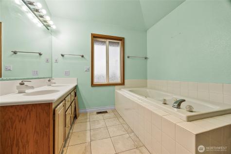 4802 51st Street Court E Tacoma WA 98443