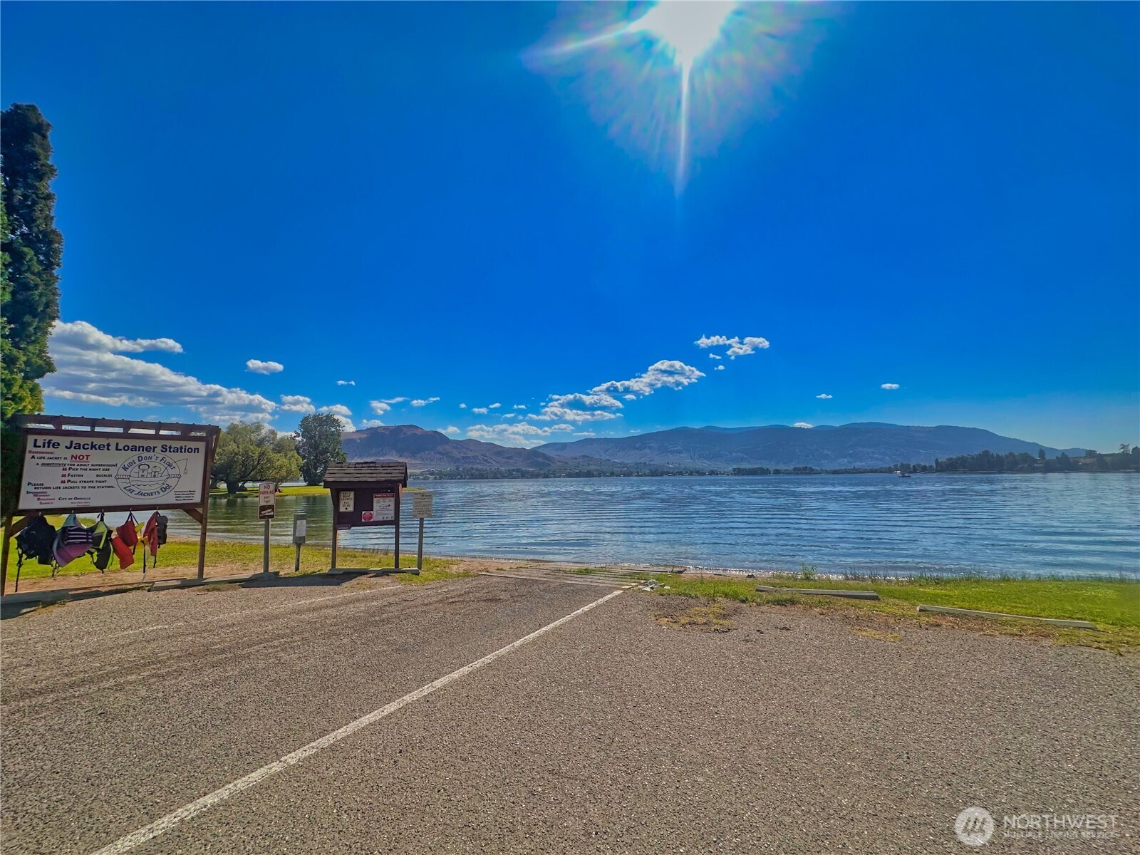 76 Westlake Road Oroville WA 98844