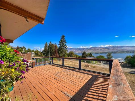 76 Westlake Road Oroville WA 98844