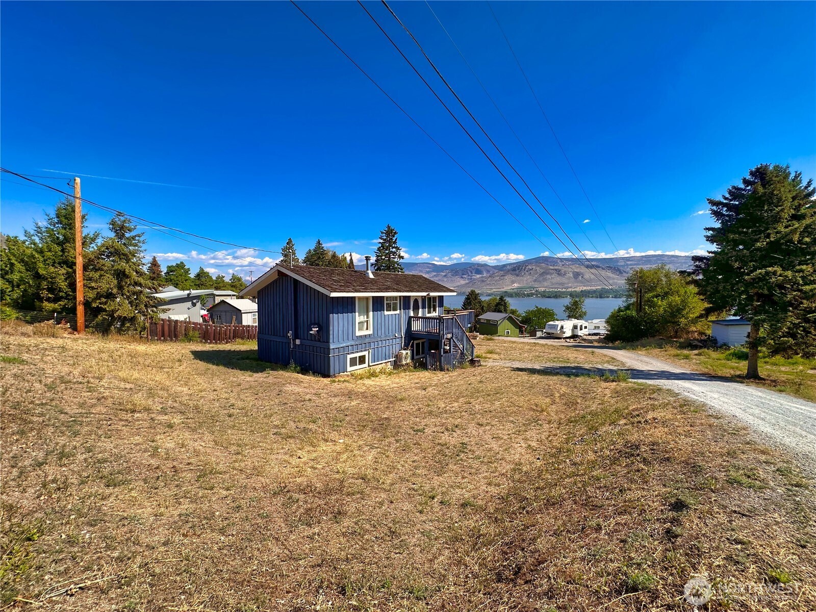 76 Westlake Road Oroville WA 98844