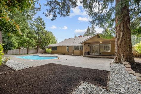 2611 35th Avenue SE Puyallup WA 98374