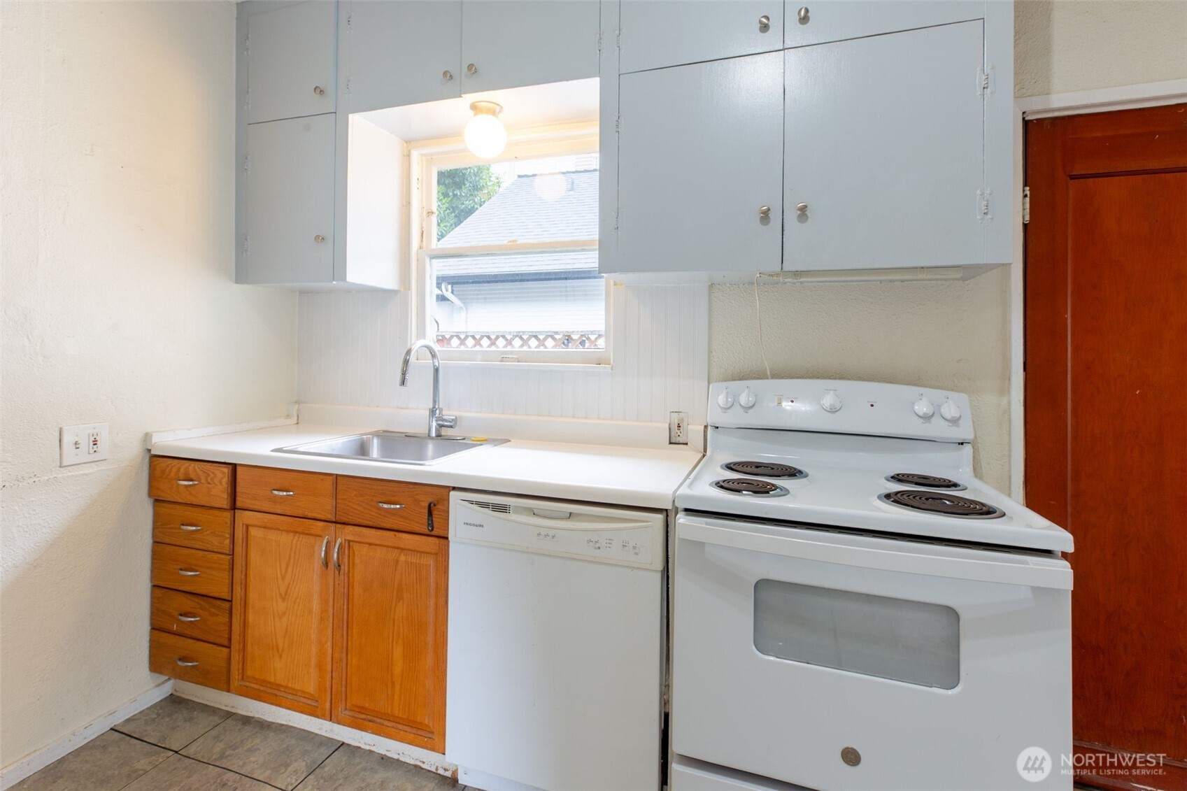 2544 15th Avenue W Seattle WA 98119