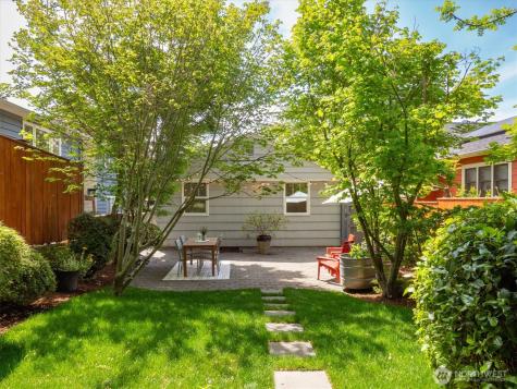 526 N 84th Street Seattle WA 98103