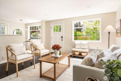 526 N 84th Street Seattle WA 98103