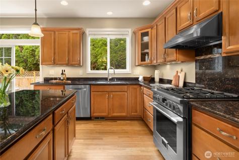 14778 NE 60th Court Redmond WA 98052