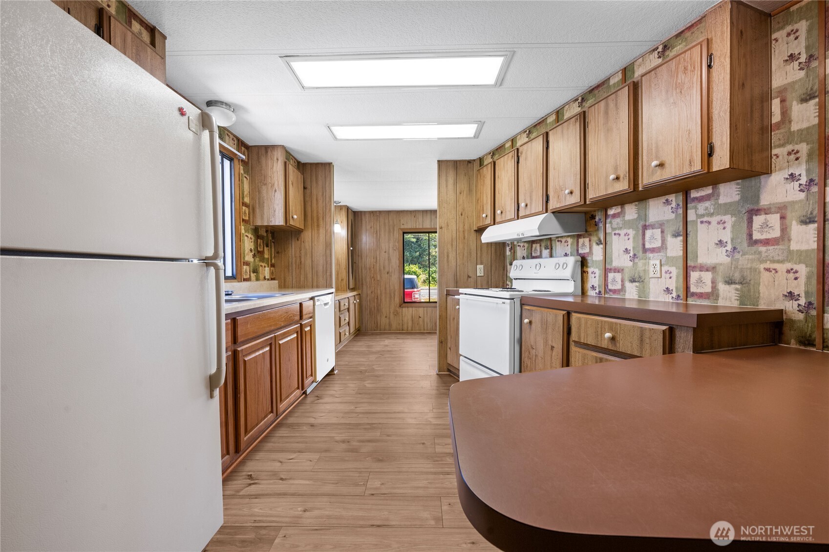 1210 35th Street Seaview WA 98644