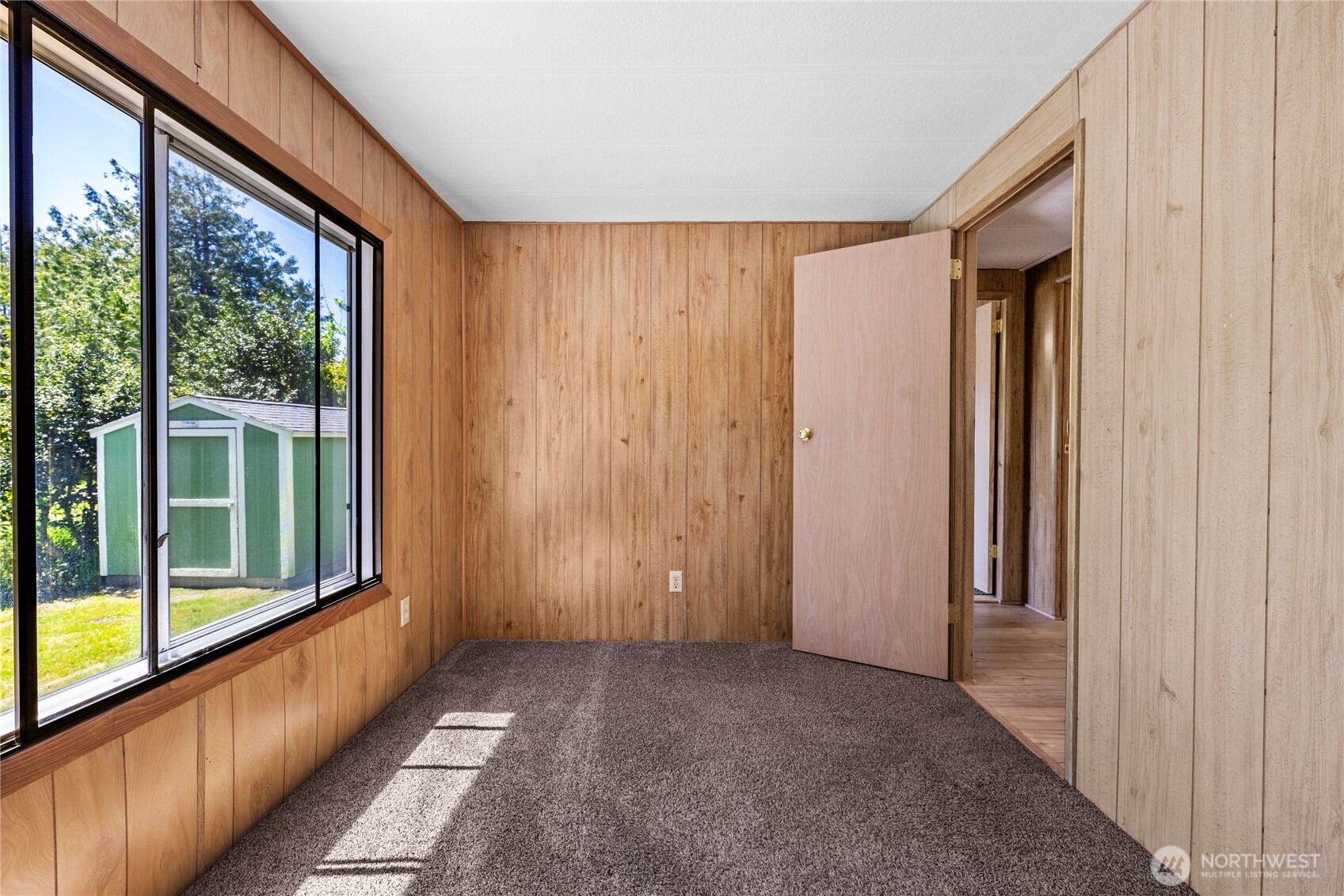1210 35th Street Seaview WA 98644