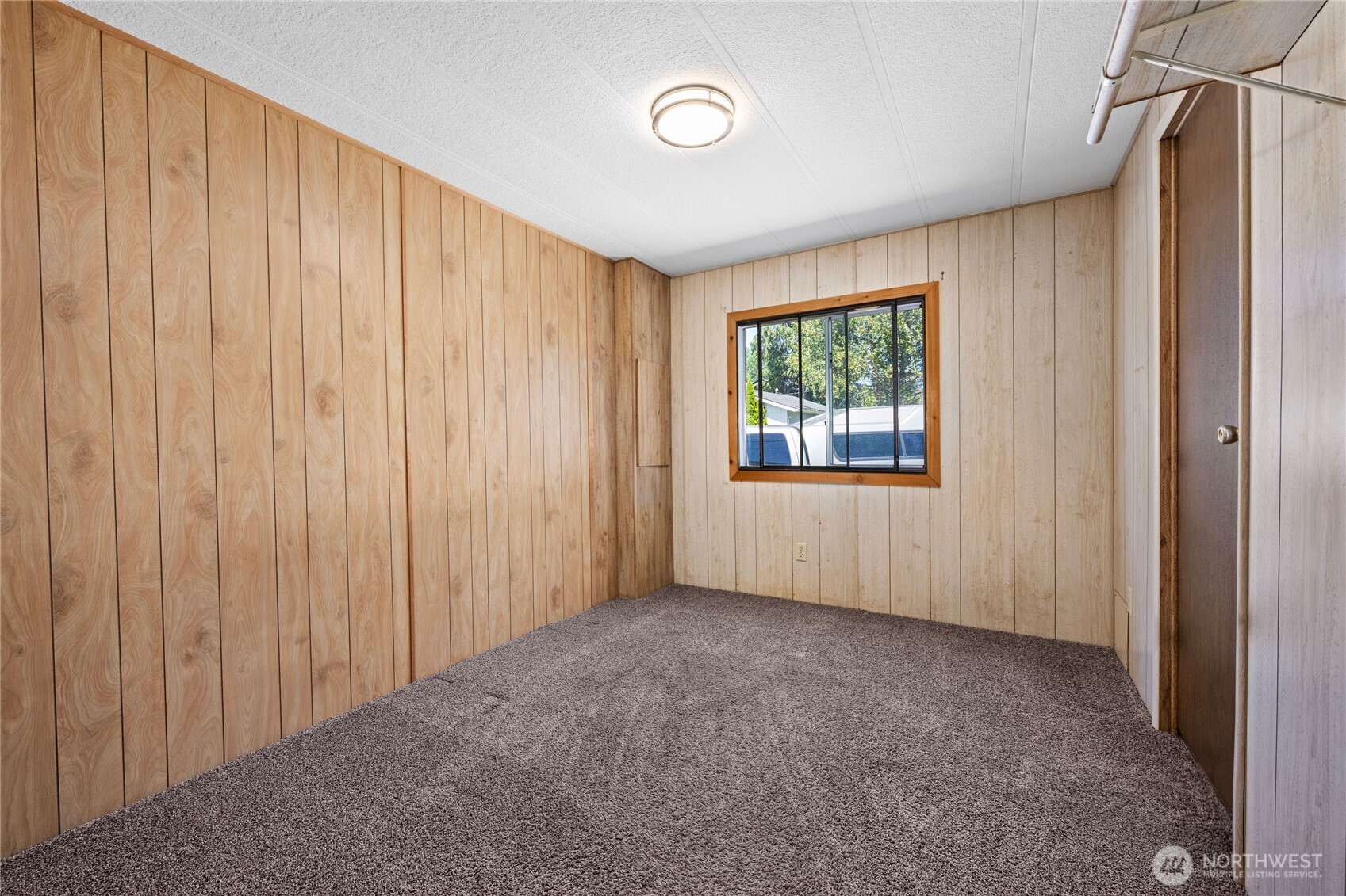 1210 35th Street Seaview WA 98644