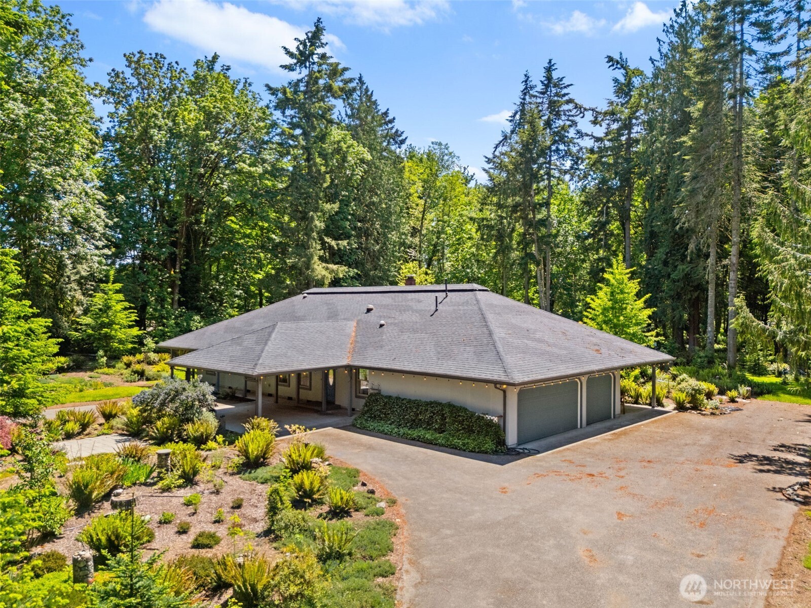 4539 Foxhall Drive NE Olympia WA 98516