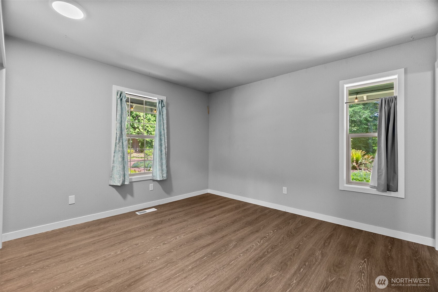 4539 Foxhall Drive NE Olympia WA 98516