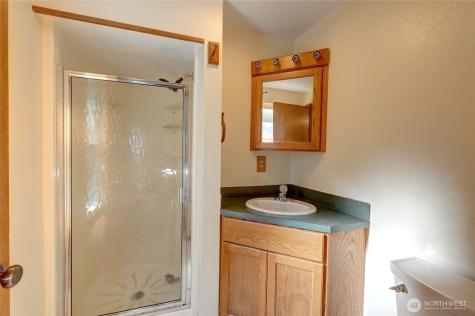 4722 145th Street Court E Tacoma WA 98446