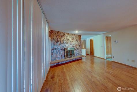 4722 145th Street Court E Tacoma WA 98446