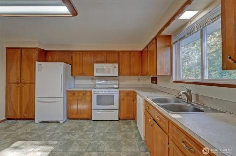 4722 145th Street Court E Tacoma WA 98446