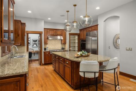 2989 NE Davis Loop Issaquah WA 98029