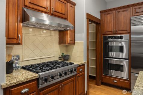 2989 NE Davis Loop Issaquah WA 98029