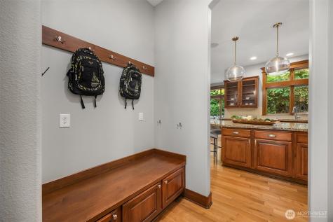 2989 NE Davis Loop Issaquah WA 98029
