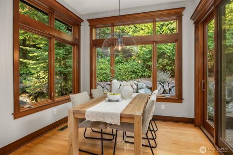 2989 NE Davis Loop Issaquah WA 98029